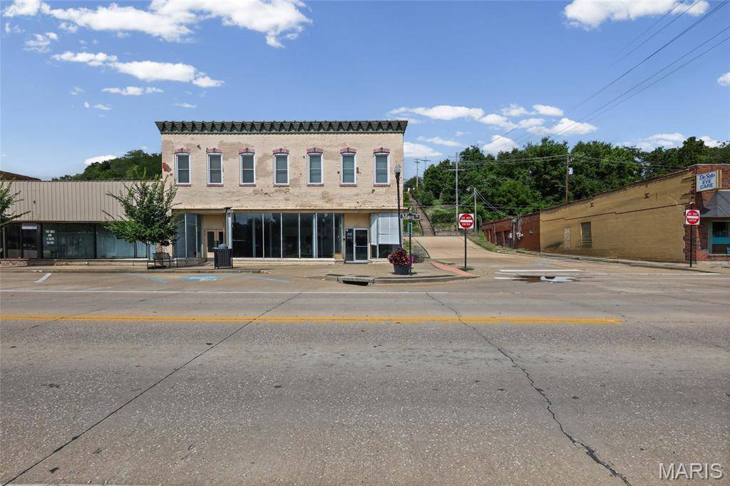 200 S Main ST, De Soto, MO 63020