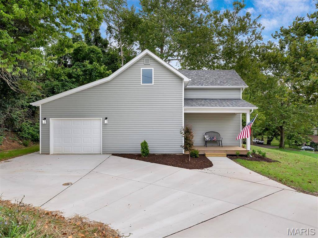 404 N 5th ST, Pacific, MO 63069