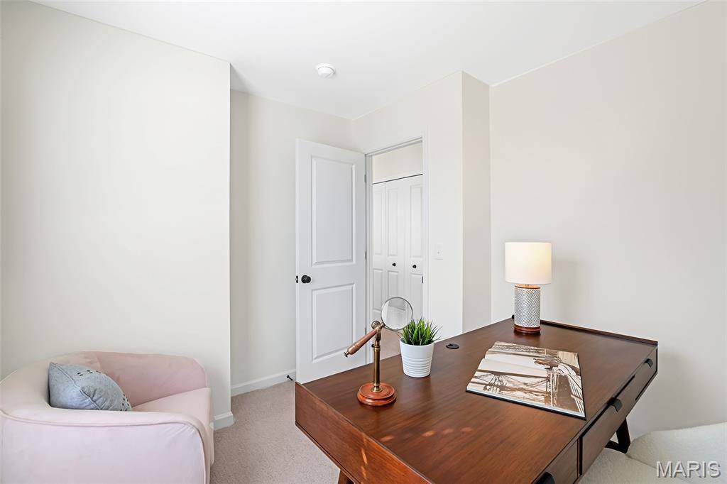 2 St. James at Walnut Hills, Jefferson City, MO 65109
