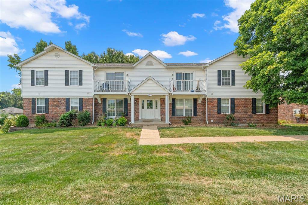254 Carriage CT, Washington, MO 63090