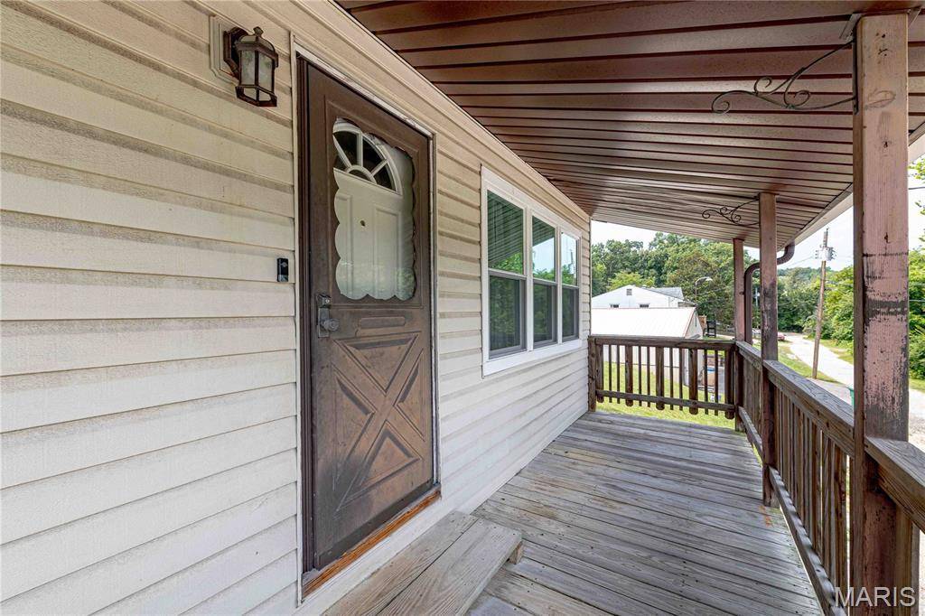 1018 Top Dr, Arnold, MO 63010