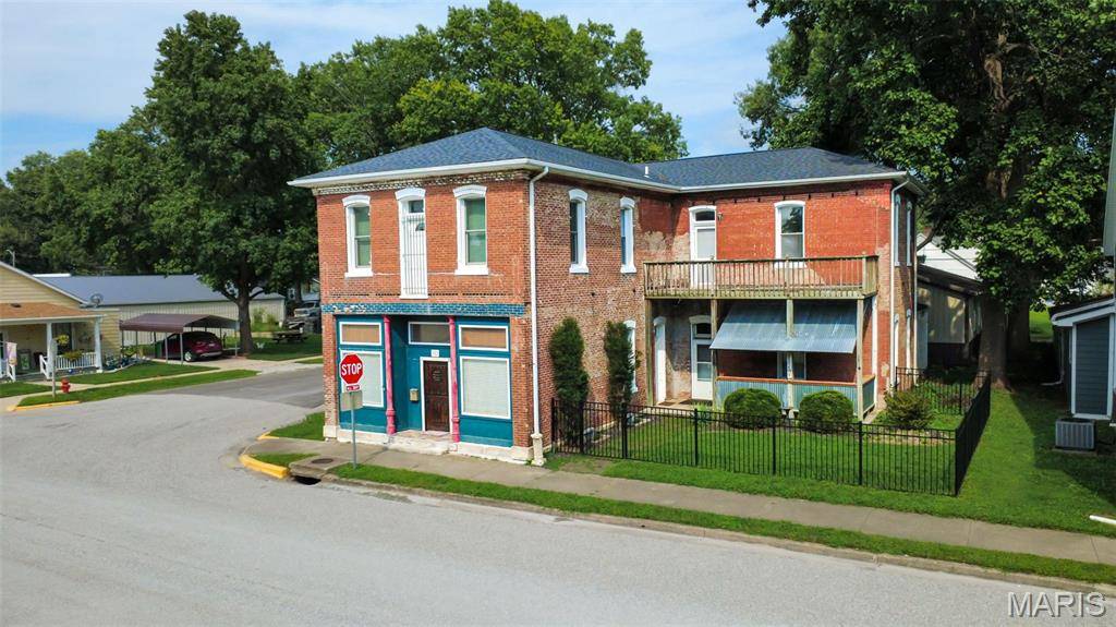 302 S Main ST, Trenton, IL 62293