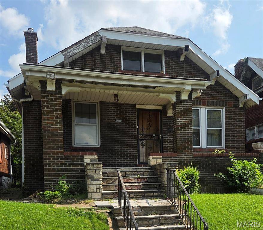 4705 Kossuth AVE, St Louis, MO 63115