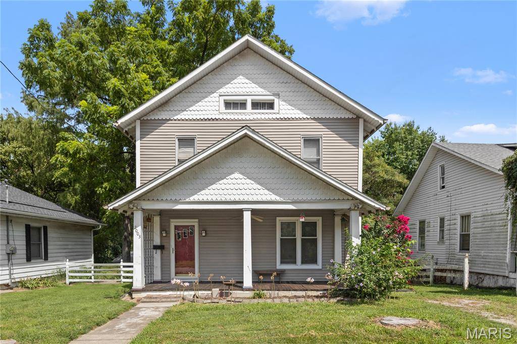 2003 Clawson ST, Alton, IL 62002