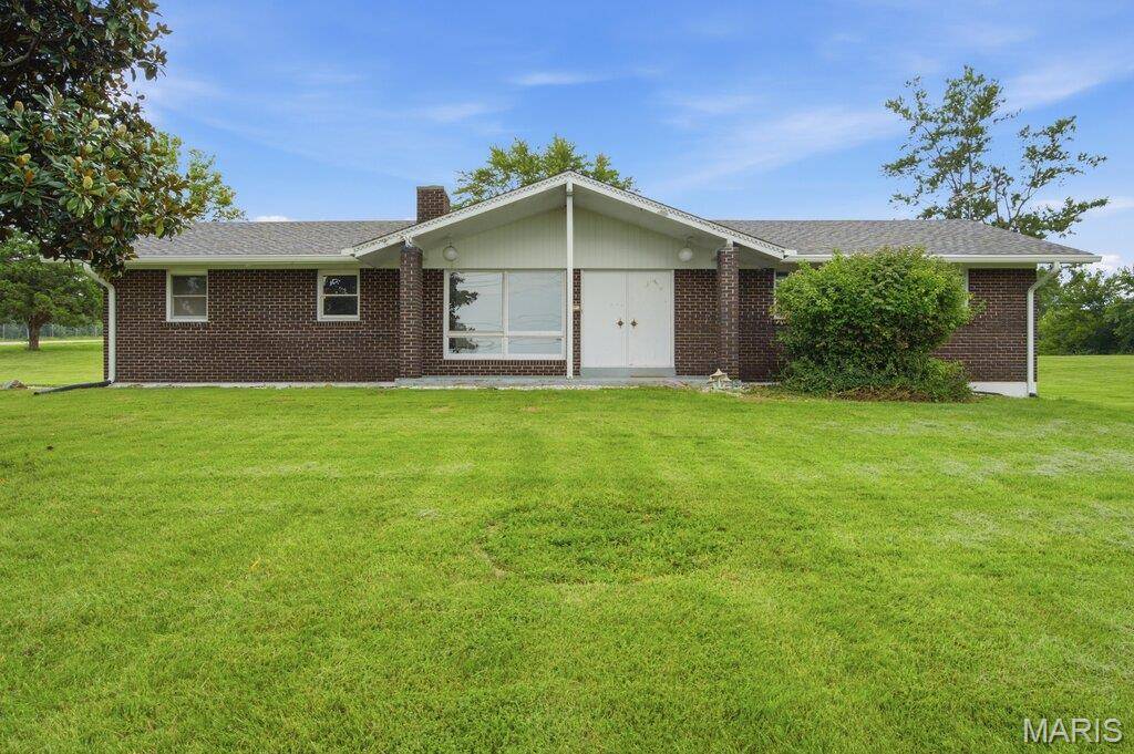 57 W Ofallon DR, O'fallon, MO 63366