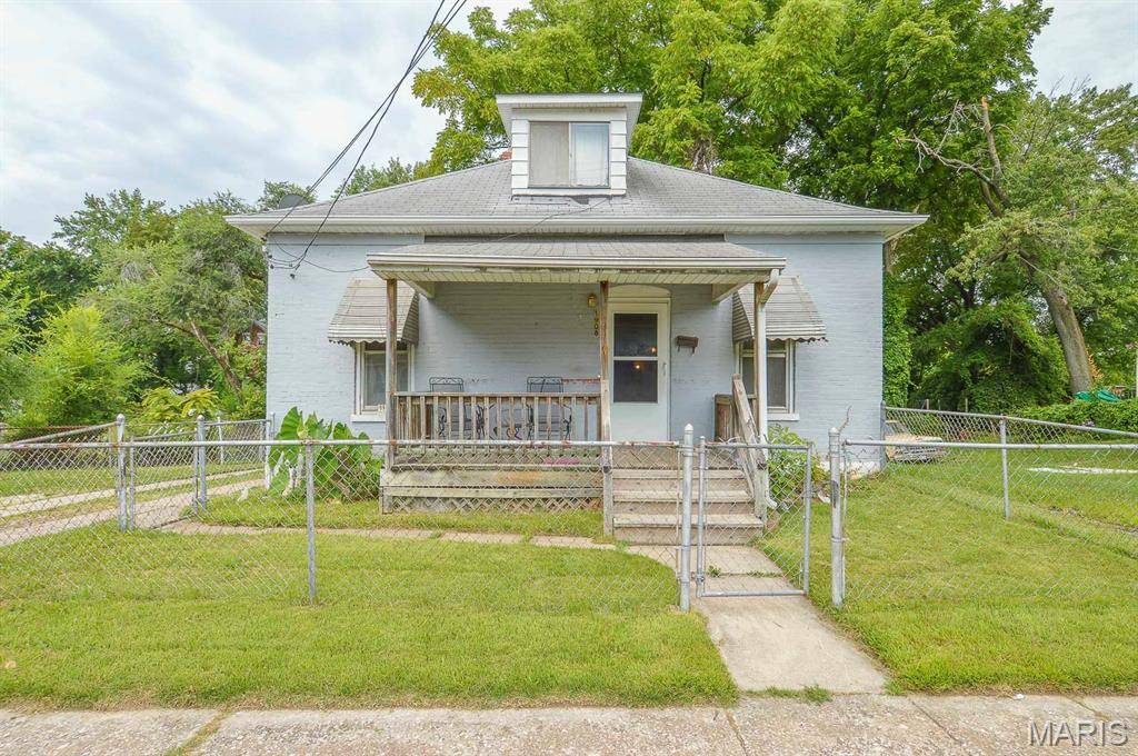 1908 Central AVE, Alton, IL 62002