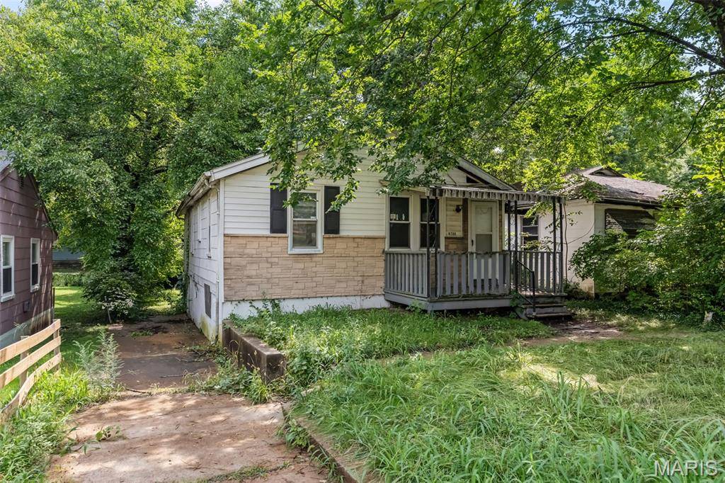 9708 Winkler DR, Unincorporated, MO 63136