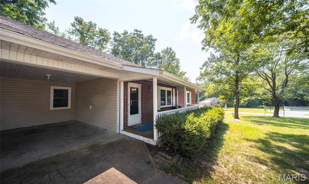 19152 Mary ST, Bloomfield, MO 63825