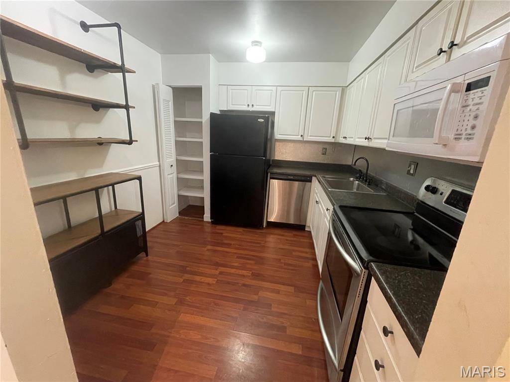 2632 Park AVE #2632, St Louis, MO 63104