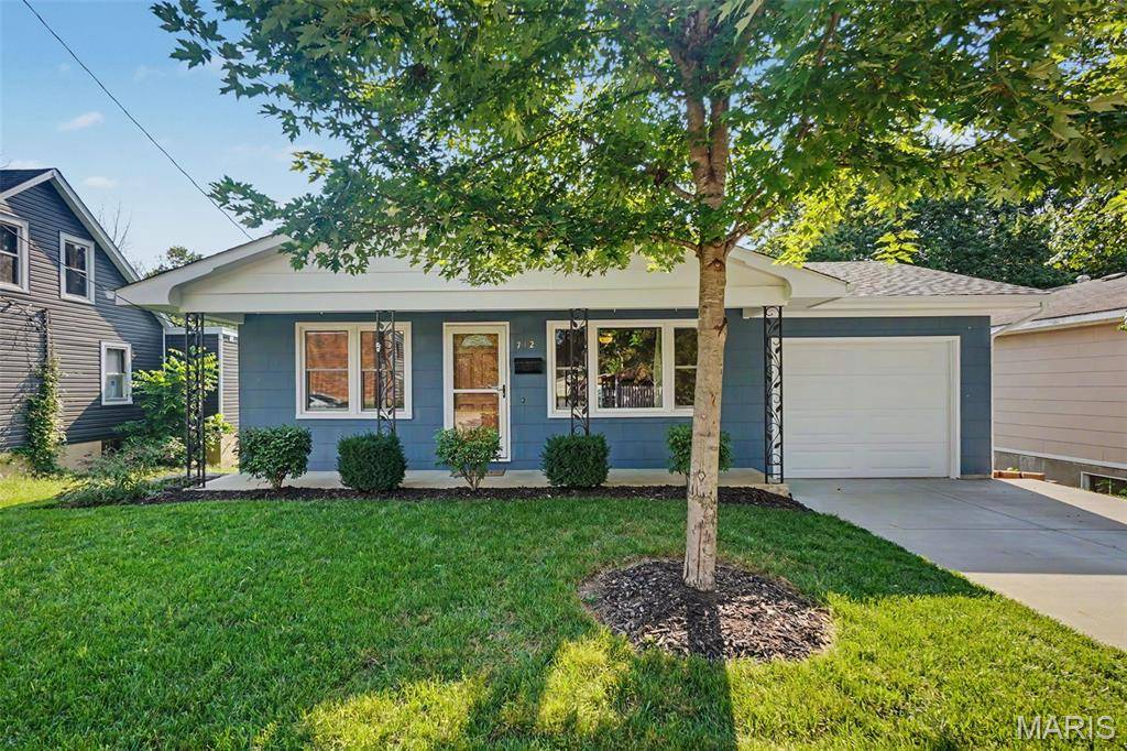712 Stafford ST, Washington, MO 63090