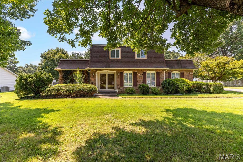 511 W Salcedo RD, Sikeston, MO 63801