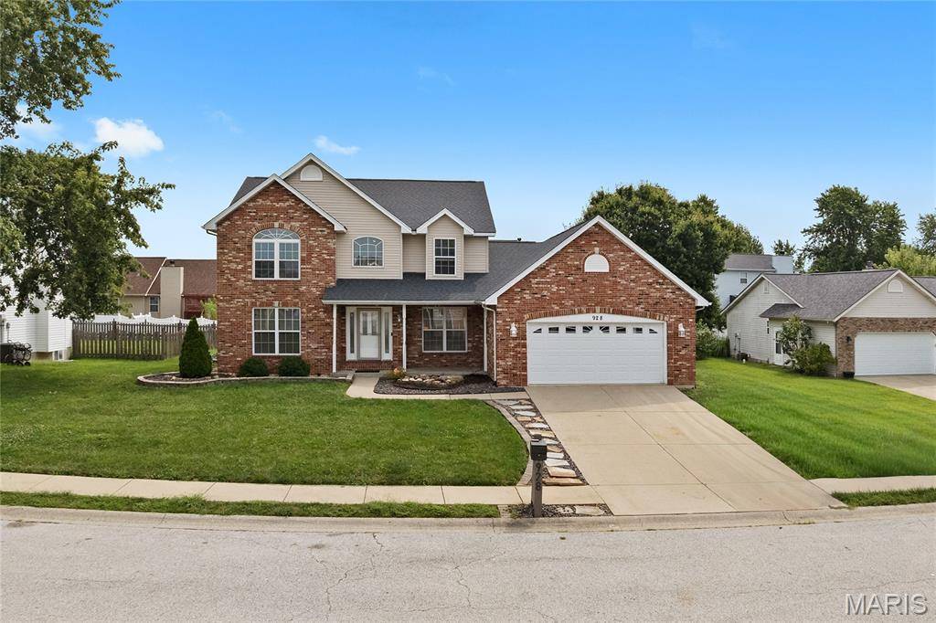 928 Brookdale CT, O'fallon, IL 62269
