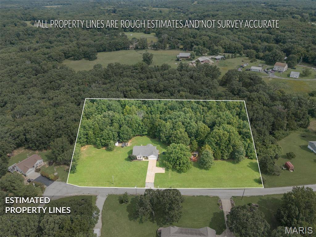 5425 Hyfield Oaks RD, De Soto, MO 63020