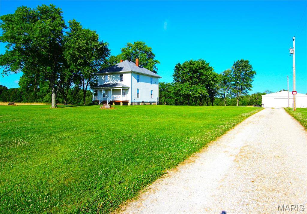 30665 Gerard DR, Warrenton, MO 63383