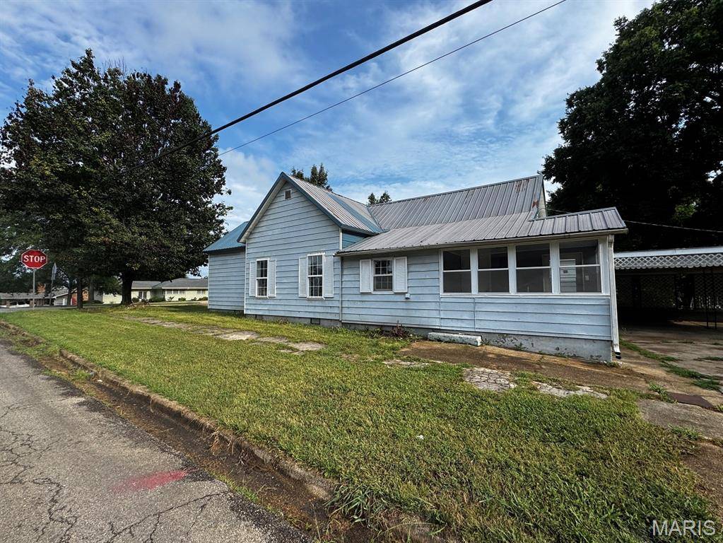 709 Walnut ST, Doniphan, MO 63935
