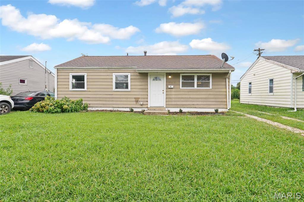 25 Briarcliff DR, Granite City, IL 62040
