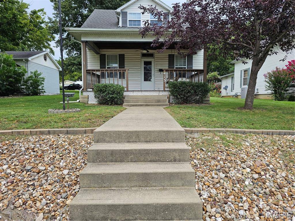 413 E Broadway ST, Sparta, IL 62286
