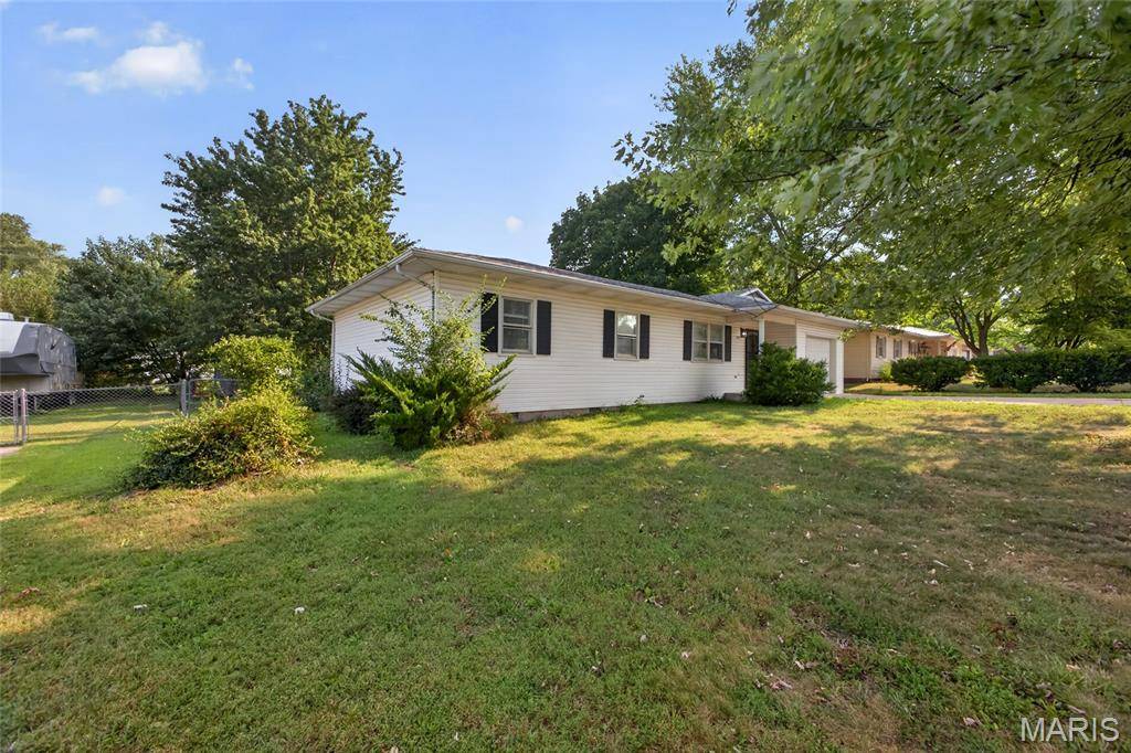 617 Willow LN, Lebanon, MO 65536