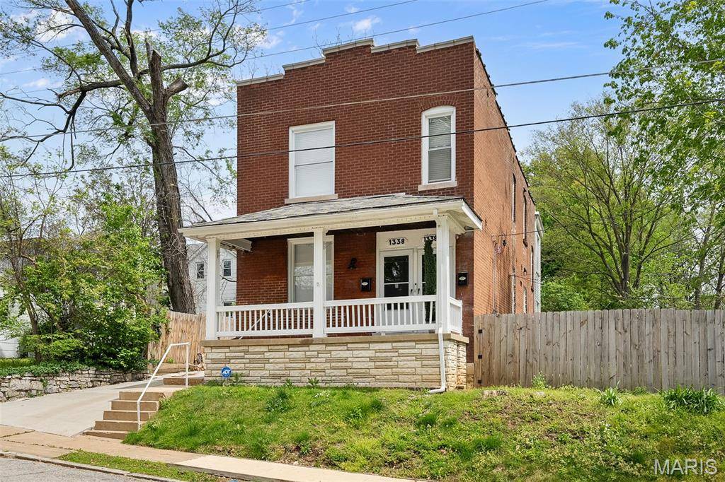 1338 Central AVE, St Louis, MO 63139