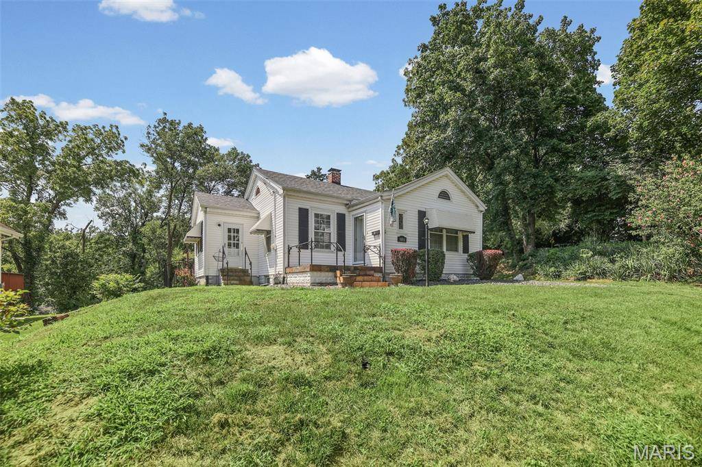 9806 Baltimore ST, Belleville, IL 62223