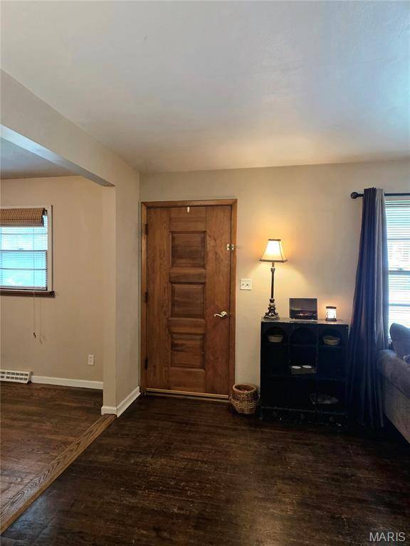 19 E 11th ST, Washington, MO 63090