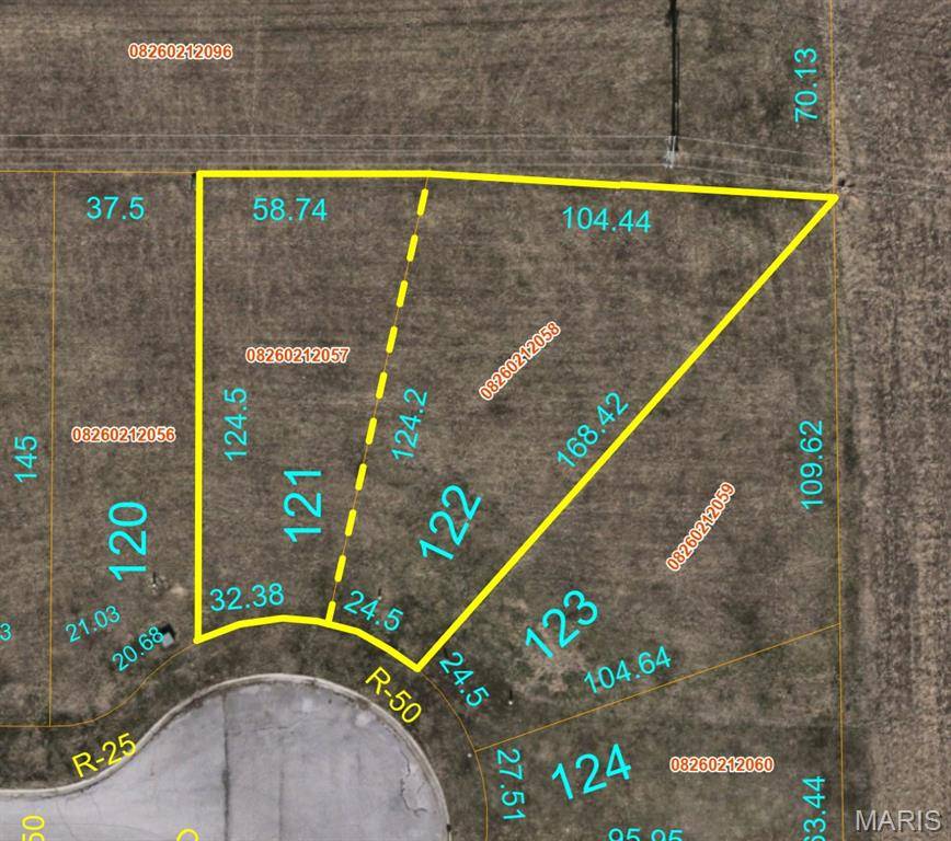 2073/2077 Camrose Green ST, Belleville, IL 62220