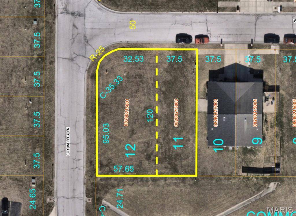 2004/2000 Wexford Green WAY, Belleville, IL 62220
