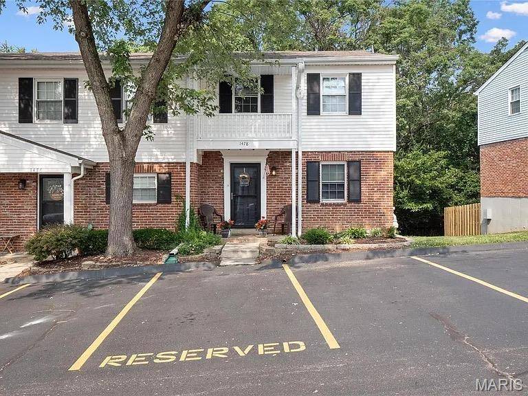 1478 Durango CT, Fenton, MO 63026