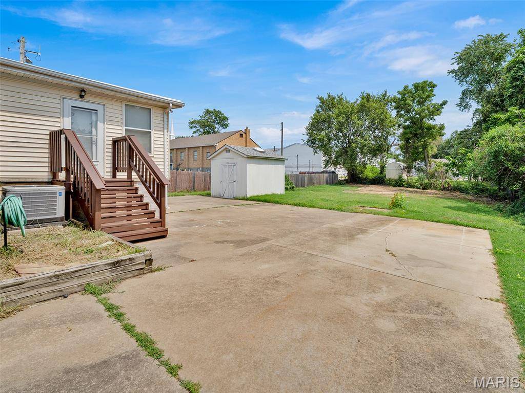 2334 Wismer AVE, St Louis, MO 63114