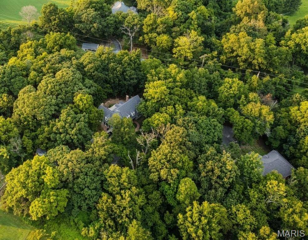 22 Rocky Ford RD, Belleville, IL 62221