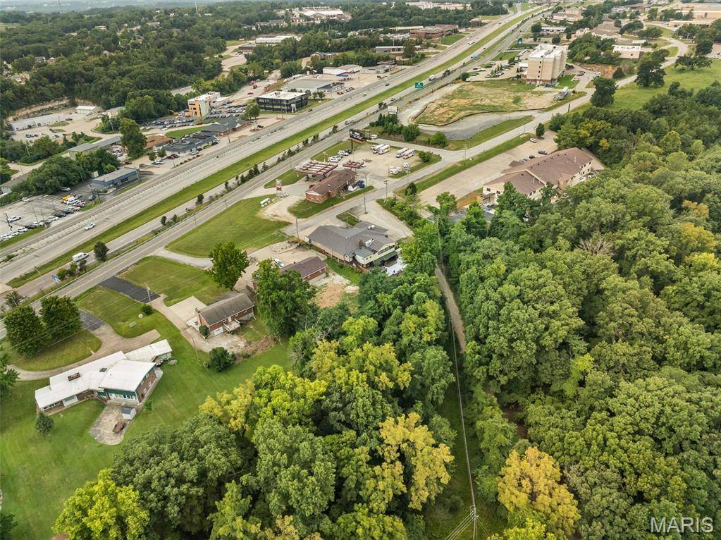 1436 Southridge DR, Jefferson City, MO 65109
