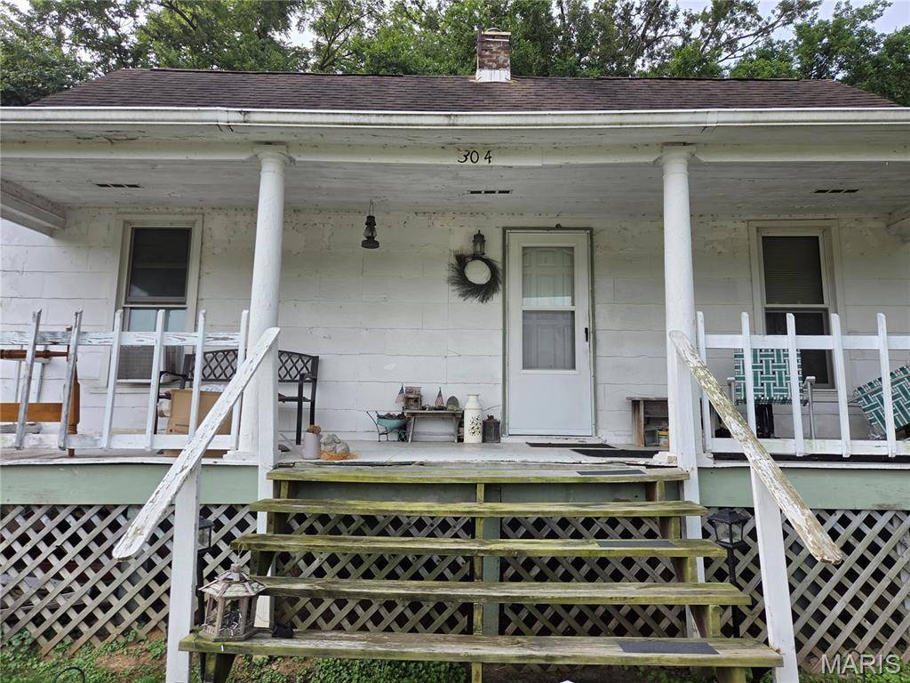 304 Railroad ST, Pevely, MO 63070