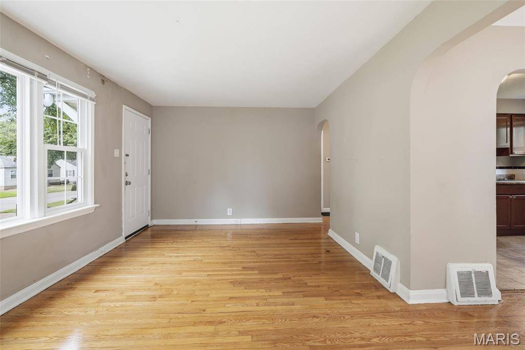 7901 Alert DR, St Louis, MO 63133