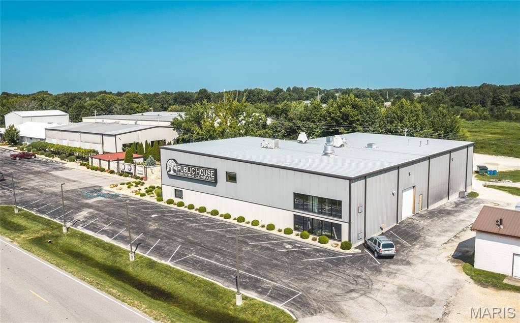 551 State Route B, St James, MO 65559