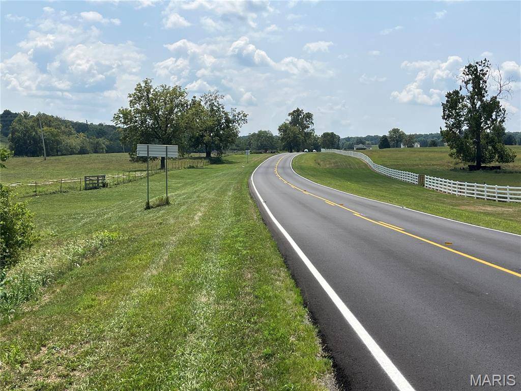 8.80 acres m/l on Hwy D, Eolia, MO 63344