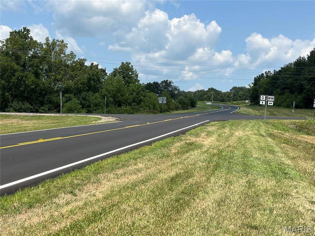 8.33 acres m/l on Hwy WW, Eolia, MO 63344