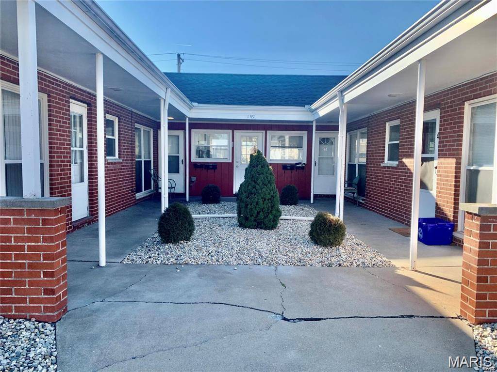149 Haller AVE #3, East Alton, IL 62024