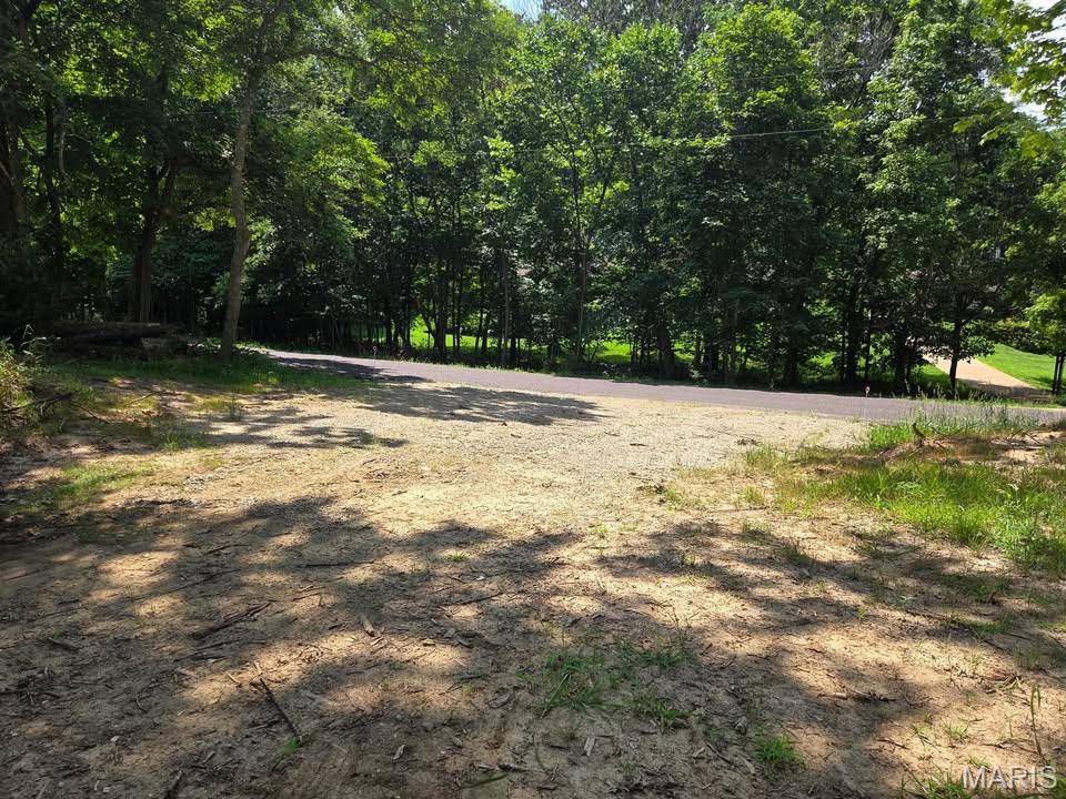 798 Wengler RD, Pacific, MO 63069