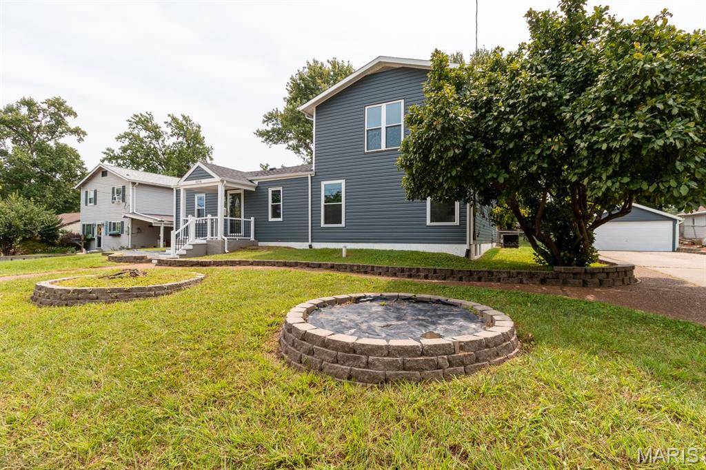 10558 Litz AVE, St Ann, MO 63074