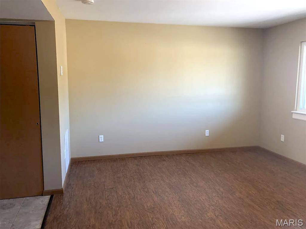 2619 SIERRA DR #3, Belleville, IL 62221