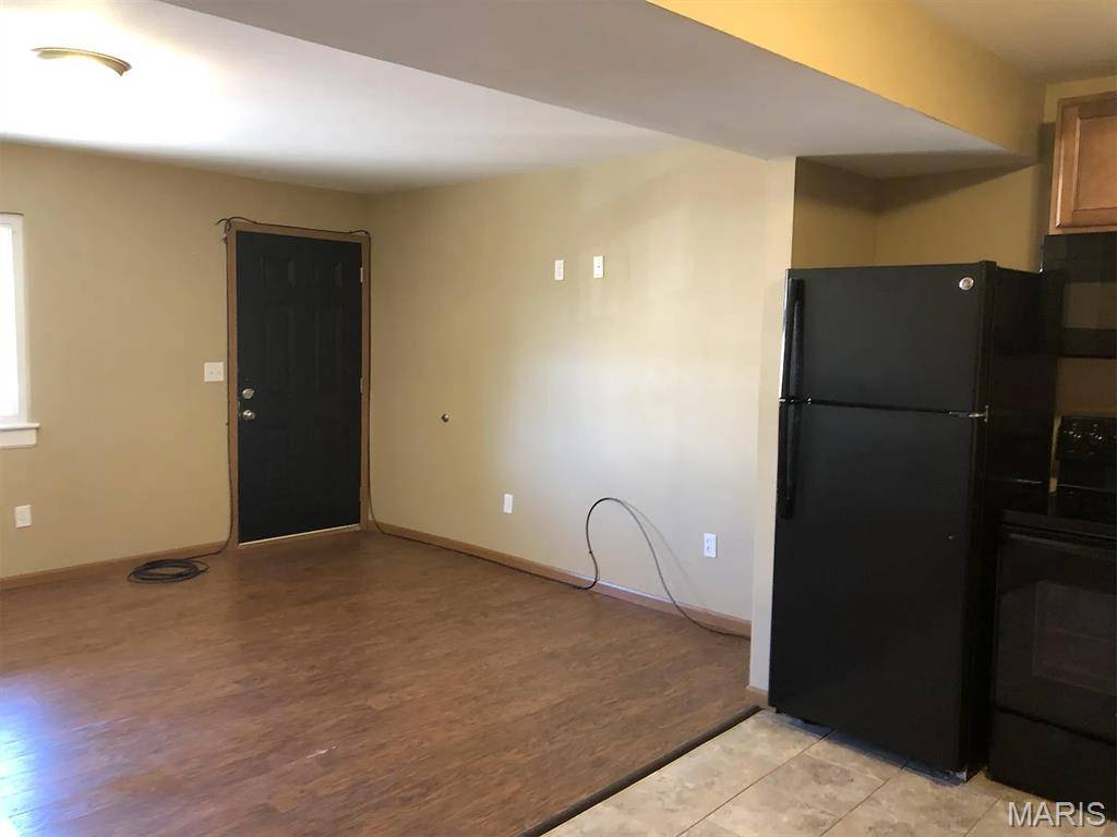 2619 SIERRA DR #3, Belleville, IL 62221