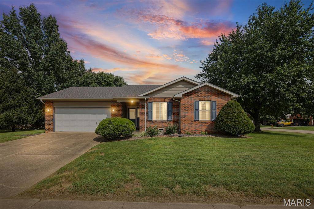 613 Jaime Lynn CT, Edwardsville, IL 62025