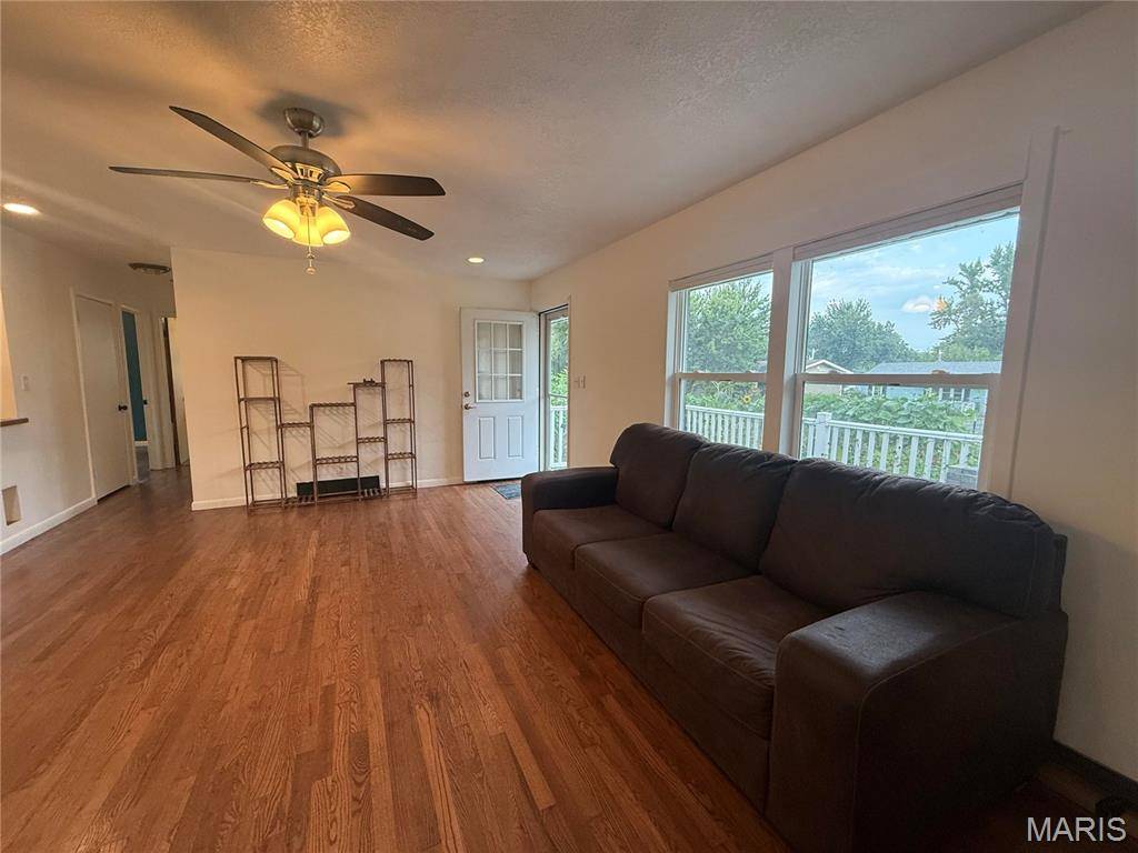 10 Grim DR, Kirksville, MO 63501