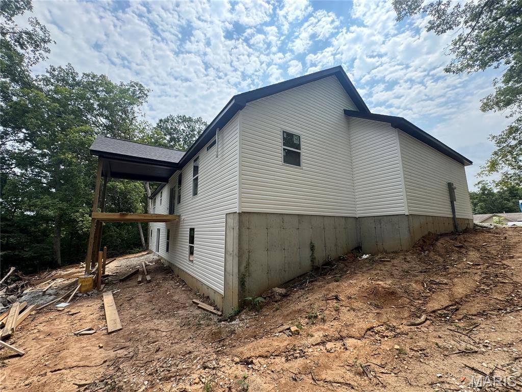 325 Shumard Oak DR, Troy, MO 63379