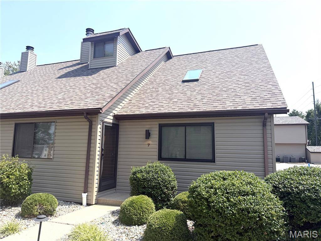 429 Ponderosa AVE #7, O'fallon, IL 62269