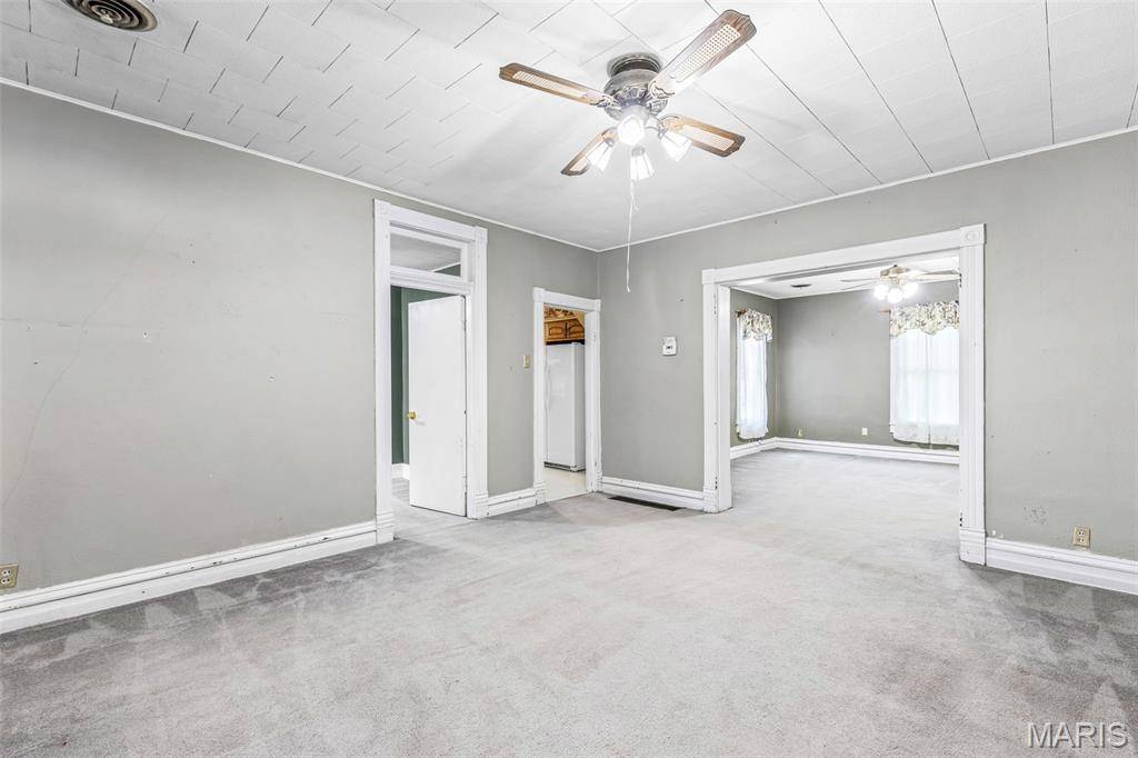 418 W College ST, Farmington, MO 63640