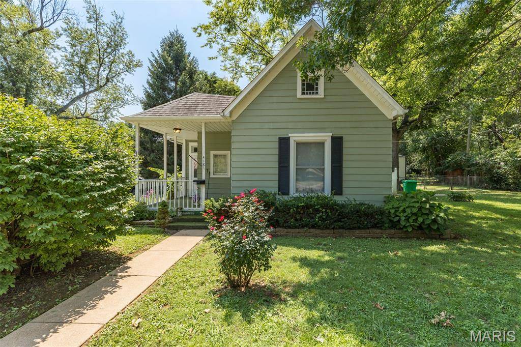 418 W College ST, Farmington, MO 63640