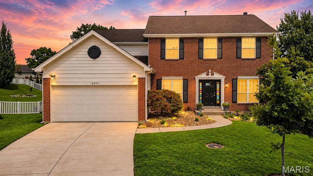 16957 Kingstowne Place DR, Wildwood, MO 63011