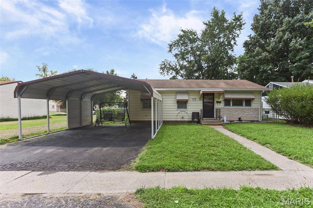 62 David ST, Cahokia, IL 62206