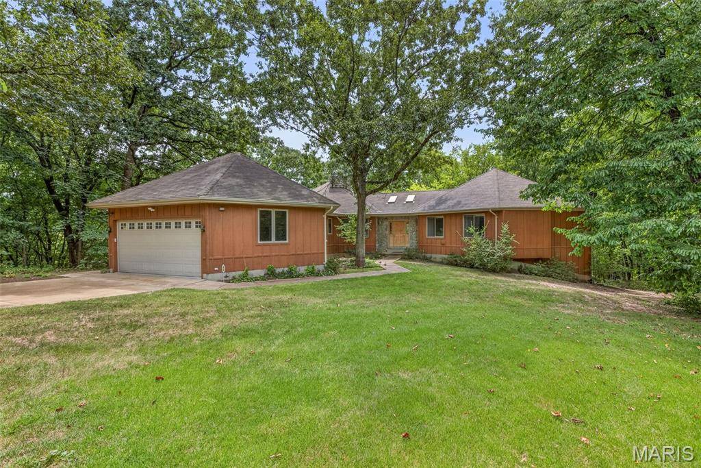 744 Mound RD, Festus, MO 63028